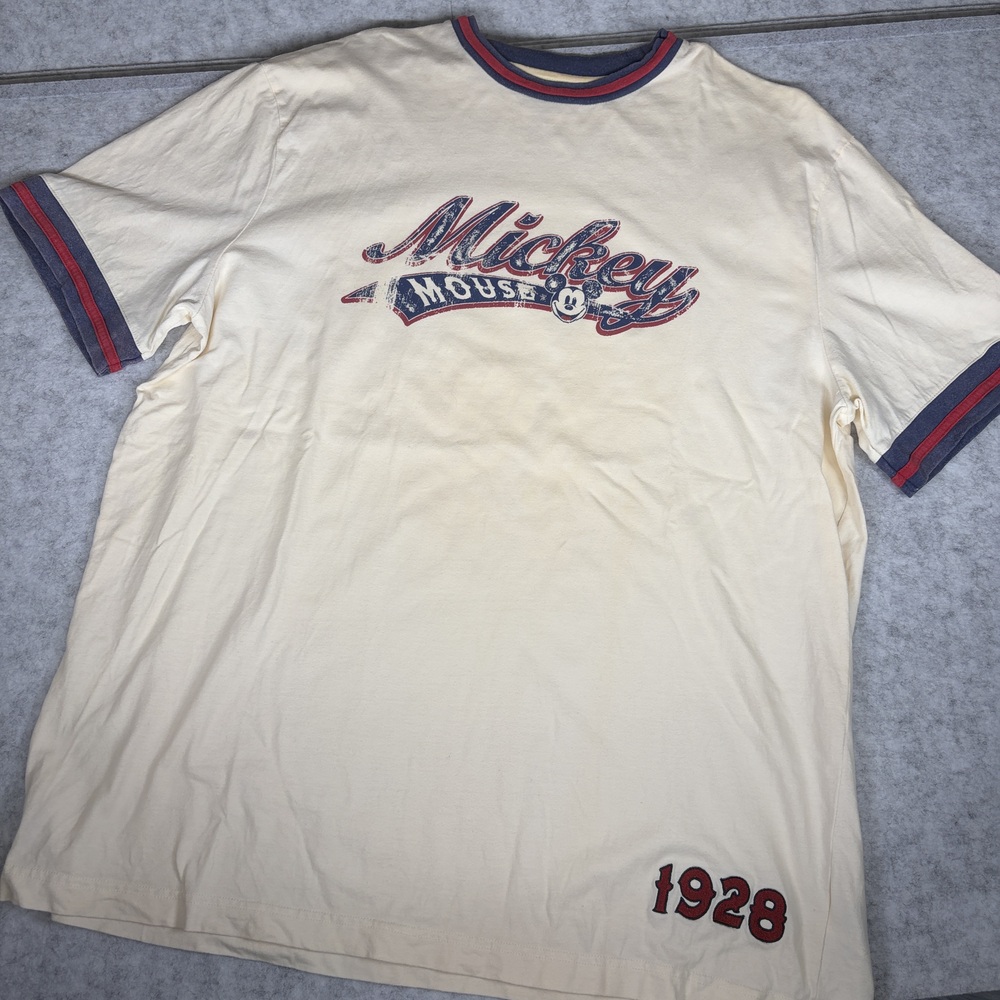 Disney Mickey Mouse T-Shirt Large Cream Retro 1928 Disneyland Resort Walt Disney
